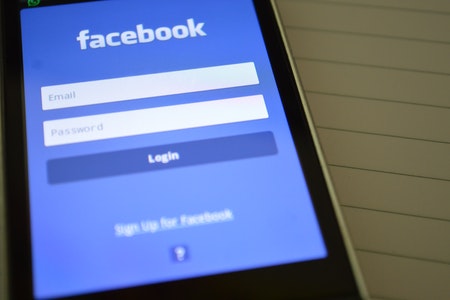 Facebook and Cancer Sites  Face Lawsuits for Alleged HIPAA Violation